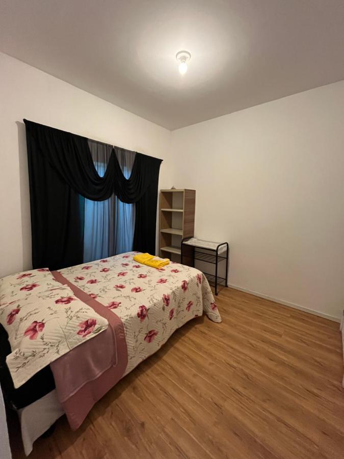 Suite Hostel Curitiba Homestay